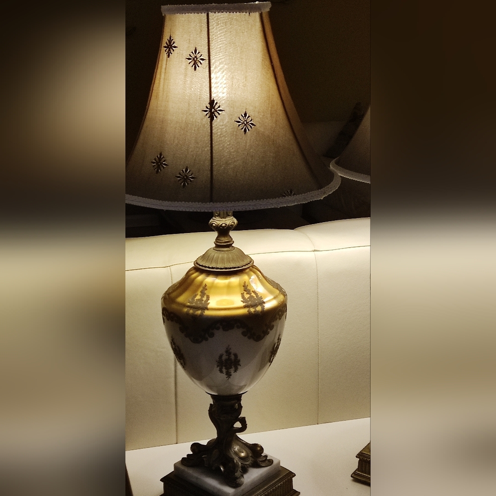 Vintage Gold and Cream Table Lamp